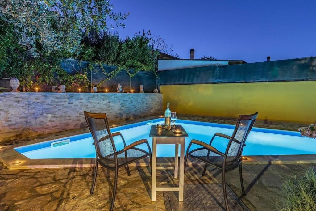 Istriensonne 0179 - Villa Romantika Mit Pool Лижнян Экстерьер фото