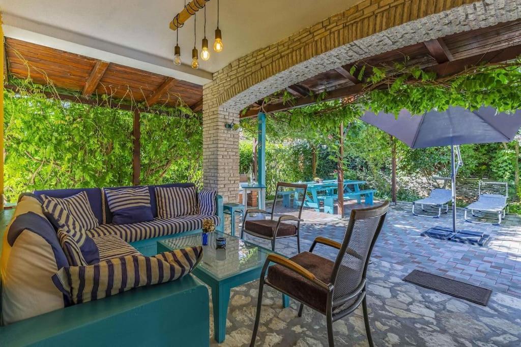 Istriensonne 0179 - Villa Romantika Mit Pool Лижнян Экстерьер фото